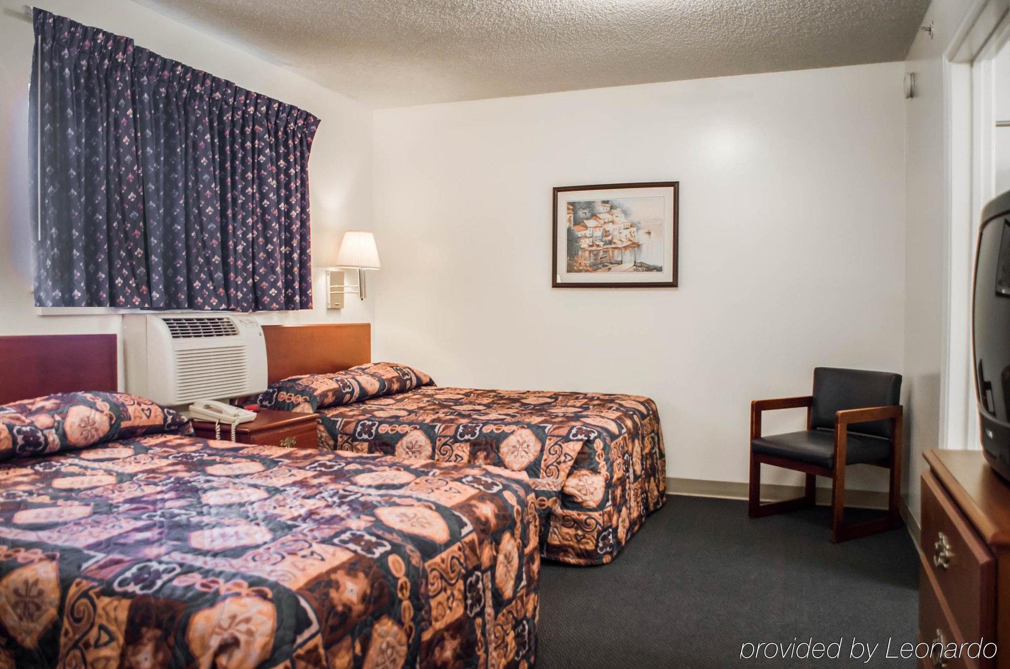 Tampa Bay Extended Stay Hotel Largo Exterior photo